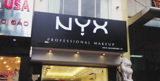 Bán nhà mặt phố Nguyễn Ngọc Nại, gần Hoàng Văn Thái, 48m2, giá 13 tỷ