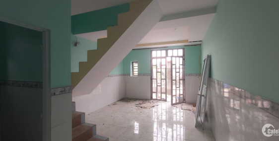 bán nhà 570tr có hộ trợ trả góp Cần Giuộc long an