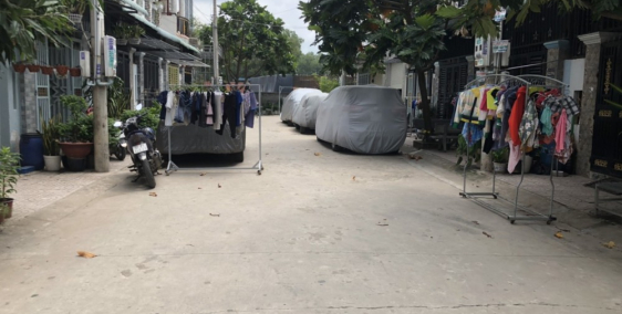 Bán nhà 1 lầu 1treejt đường HAI BÀ TRUNG Tx dĩ an, giá rẻ