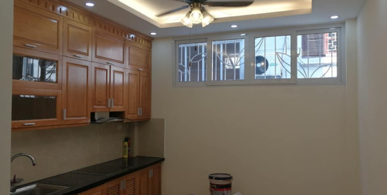 Bán Nhà Khâm Thiên 35m2 ,MT5m, Kinh Doanh tốt 4,2 tỷ