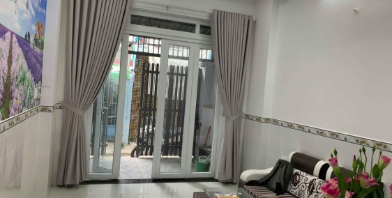 Nhỉnh 2 Tỷ Có Mua Được Nhà 4 Tầng phố Phương Mai - Quận Đống Đa.