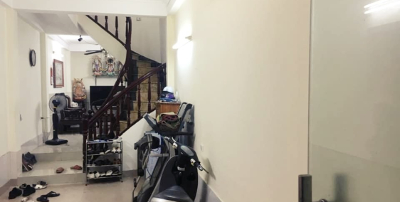 Bán nhà phố Khâm Thiên Quận Đống Đa. 35m2 x 4T đẹp. Giá 2.6 tỷ