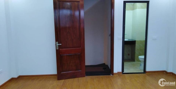 Bán nhà riêng Ngõ Chợ  Khâm Thiên otô đỗ cách 20m giá 2,9 tỷ