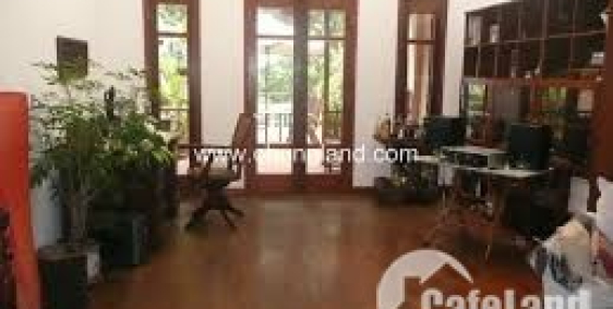 Bán nhà phố Giải Phóng, oto vào nhà, DT 60m2, KD được bán 6.2 tỷ