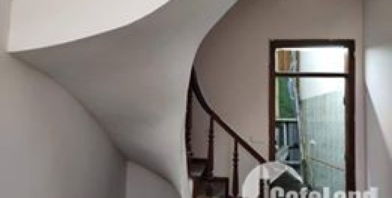 BÁN NHÀ TAM TRINH  HAI BÀ TRƯNG LÔ GÓC 42mx4t= 2,1 TỶ!