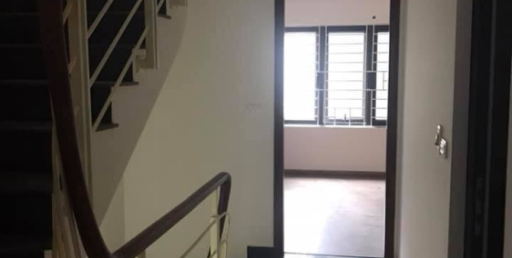 Bán nhà Hai Bà Trưng, Khu Đầm Trấu 8.6 tỷ, 50mx4T, oto vào