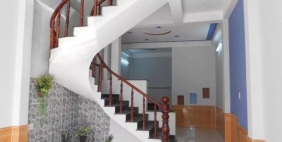 Bán nhà Mặt phố Lương Ngọc Quyến 11 tỷ, DT 7m2, Mt 4m