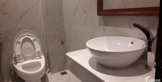 Bán nhà đẹp lại tặng toàn bộ nội thất Phan Chu Trinh, Hoàn Kiếm 13.6 tỷ