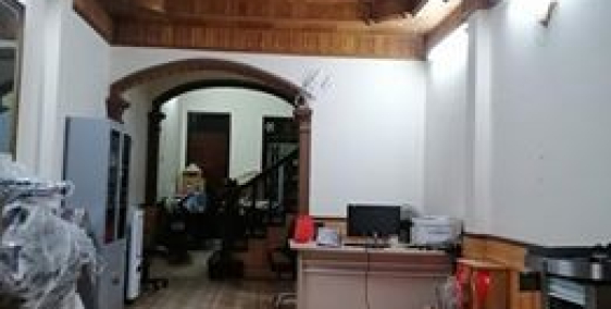 cần bán nhà phố đền  lừ 43m x 5 tầng = 6.1 tỷ