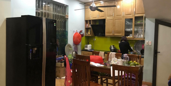 Bán nhà Định Công Hạ 40m2, đẹp, ô tô đỗ cổng. Chỉ 2,28 tỷ.