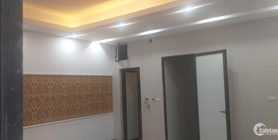 Bán Nhà - Giáp Bát - Hai Bà Trưng -Dt:34m2 - Giá: 3 tỷ