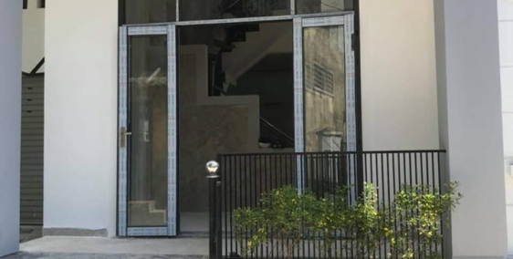 Nhà nguyên căn tại Nguyễn Chí Thanh _ Đẹp mê ly