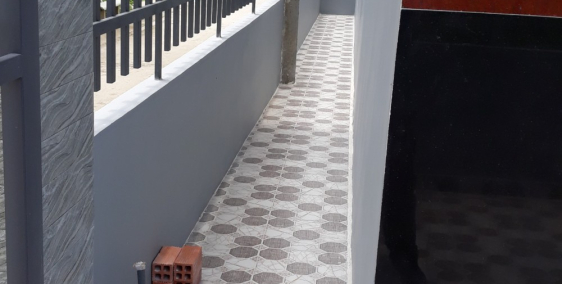 bán nhà cách măt tiền quốc lộ 1a 500m,shr