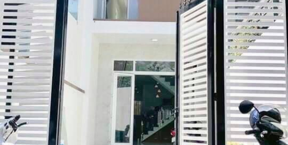 NHÀ XÂY 1 TRỆT 1 LẦU ĐỂ BÁN **QUẬN 2 **ĐƯỜNG SONG HÀNH **DT 96M2 **7,2 TỶ