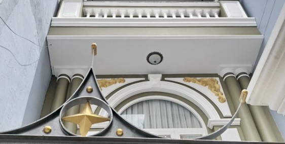 Bán gấp nhà 2 lầu sân thượng mặt tiền cực đẹp Tôn Thất Thuyết quận 4 (nở hậu).