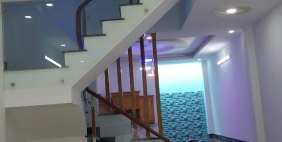 Nhà đẹp, nội thất cao cấp mới xây sát mặt tiền Hồ Học Lãm cần bán gấp giá 2.4 tỷ