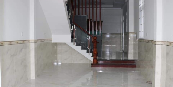 Nhà bán kiểu biệt thự mini sát đường Võ Văn Kiệt 2lầu ,3PN  2tỷ 430 triệu