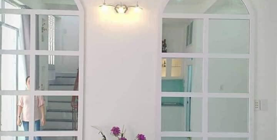 Bán gấp nhà chính chủ, Tân Bình giá chỉ 4 tỷ TL.