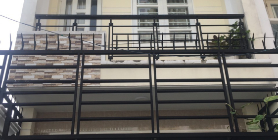 Cần tiền đầu tư bán rẻ, gấp nhà 1 lầu 1\ hẻm 5m số 166 TKTQ (gần TKTQ-Sơn Kỳ) dt