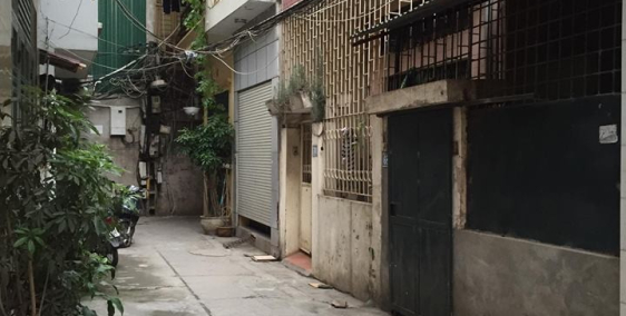 Bán nhà Tây Hồ, đường Nước Phần Lan 2 tỷ, 30mx3T, oto cách 15m