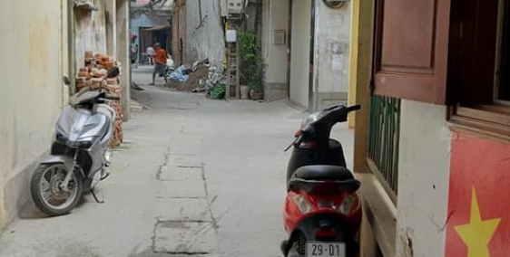 Bán nhà Nguyễn Trãi vị trí đẹp, sát Royal City 25m2, 4T, giá 2.05 tỷ.