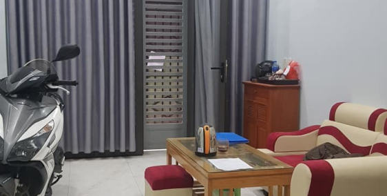 Bán nhà đẹp 4T Kim Giang, ngõ ô tô đua, ở luôn. 2,35 tỷ.