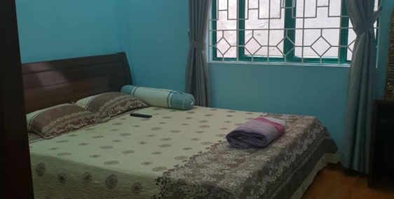 Trung Tâm Thanh Xuân 40m2, 2 ngủ, ô tô đúng 5m, Giá 2,4 tỷ.