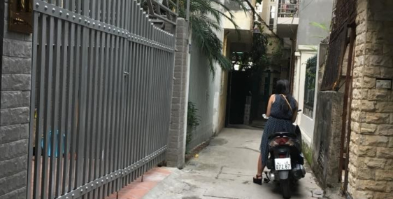 Bán nhà cấp 4 nằm phố Phú Diễn 420 triệu, 41m2. vuông vắn