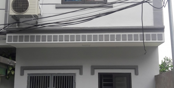 Bán nhà gần chợ Di Trạch, cách QL 32 Nhổn, Phương Canh 1km, sổ đỏ 32m2 xây mới