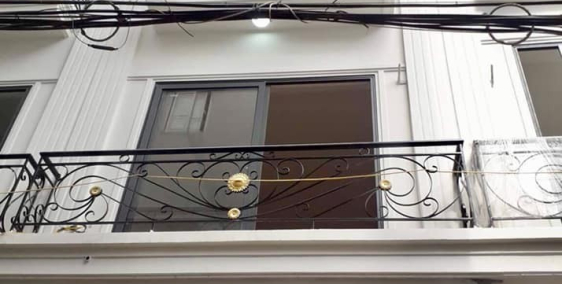 Nhà 4,5 tỷ Phân Lô  siêu đẹp, ngõ 2 ô tô tránh, kinh doanh.Xuân đỉnh.