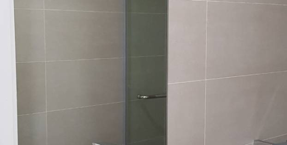 Cho thuê căn hộ Grand Riverside, Bến Vân Đồn, q4