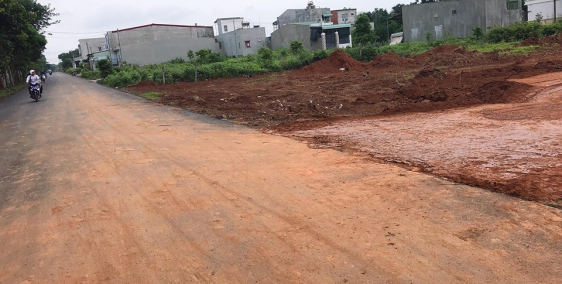 Cần tiền bán lô đất chợ hòa long , TP bà rịa