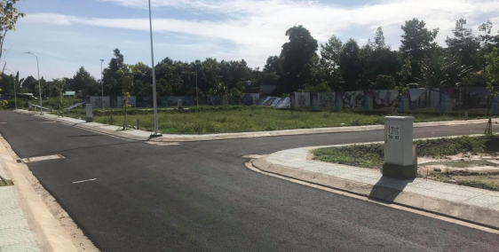 đất nên kdc, mặt tiền đường nguyễn thị lắng - SHR