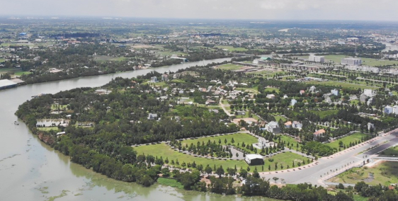 đất đang hot tại khu vàm cỏ, tp tân an, long  an.