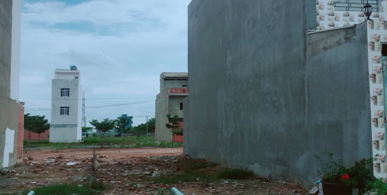 Đất cách Khu Tên Lửa Bình Tân 20 Phút, TTTP 30 phút xe máy.