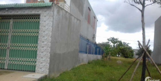 Vợ chồng tôi cần sang nhanh 2 dãy trọ + lô đất 150 m2 sát chợ