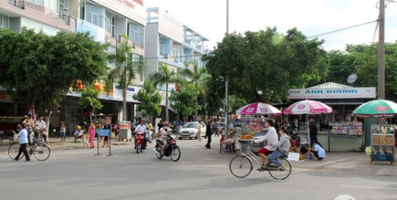 Bán gấp đất Mỹ Phước, 150m2, giá 700tr, mặt tiền có sổ hồng