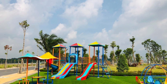 Sang Lô Đất Chợ Bến Cát, Ngay Trực Đường Chính Đi Vào Thị Xã, 749Tr/100M2