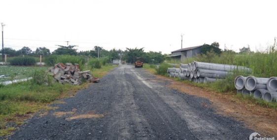 Duy nhất 1 nền lúa non mặt tiền đường số 8, view sông Hậu - KDC Mái Dầm – chỉ 30