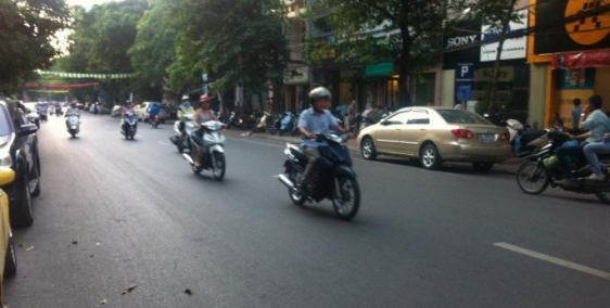 Bán đất mặt vườn hoa Trần Quang Diệu, diện tích 75m2, mặt tiền 3,7m, giá 10,5 tỷ