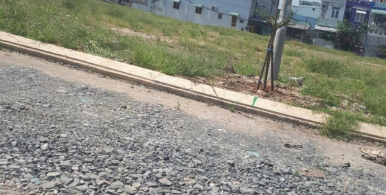 BÁN ĐẤT CHỢ ĐỨC HÒA  LONG AN -SHR