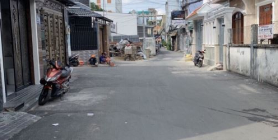 #Gia đình tôi có 2 lô đất MT đường BÙI CÔNG TRỪNG,HÓC MÔN,gần chùa nên khu đân s