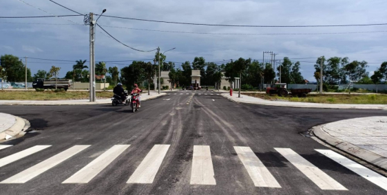 chị gái cần bán gấp lô đất giá rẻ 920tr/72m2 sổ hòng riêng(thương lượng thiện cí