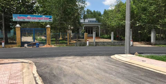 Đất này xây phòng trọ siêu đẹp luôn ,nằm trong cụm khu công nghiệp lớn nhất