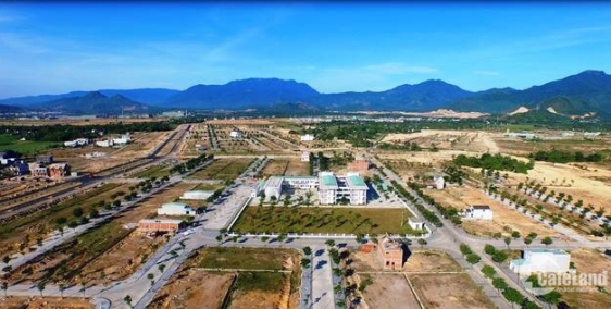 Lagi hiện tại chỉ có 1ty2/1000m2 cách biển 600m