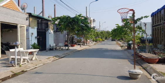 Bán Gấp: Lô đất đẹp tại Quận 9, thành phố Hồ Chí Minh.