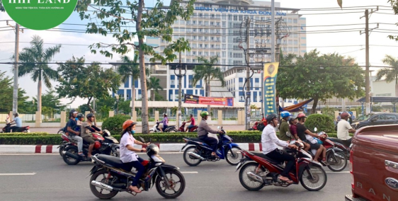 Cho Thuê Mặt Bằng Kinh Doanh Kt: 5x35 MẶT TIỀN Đường Đồng Khởi