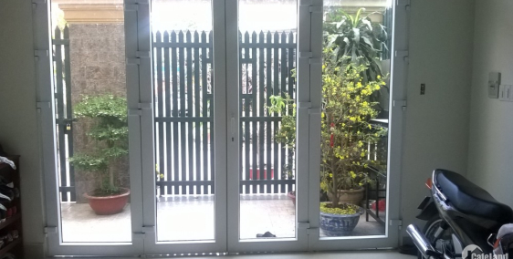 Mặt bằng cho thuê(8tr/tháng)-Đường số 10.P.Bình Thuận. Quận 7.