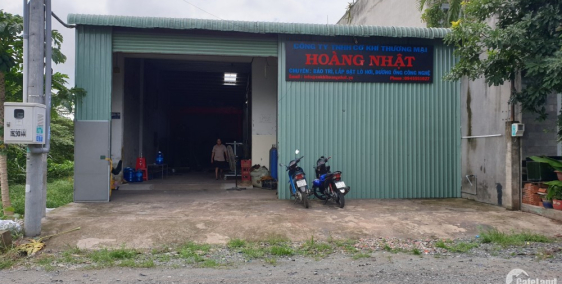 Cho thuê hoặc sang lại xưởng cơ khí 300m2 cầu trục 5T Hóc Môn.