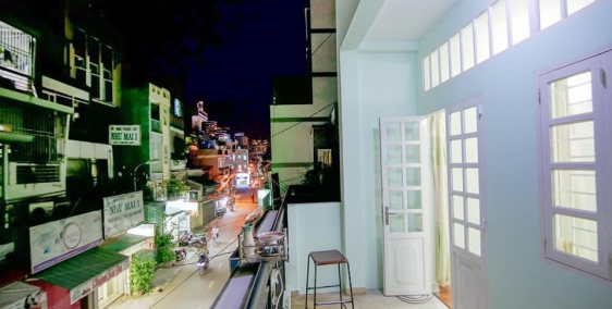 Cho thuê nhà nguyên căn (trừ mặt tiền) 115 đường Phan Văn Hân, P. 17,bình thạnh